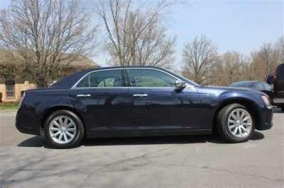 2012 Chrysler 300  Limited