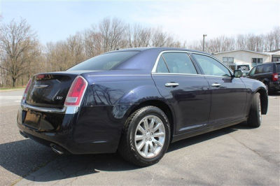 2012 Chrysler 300  Limited