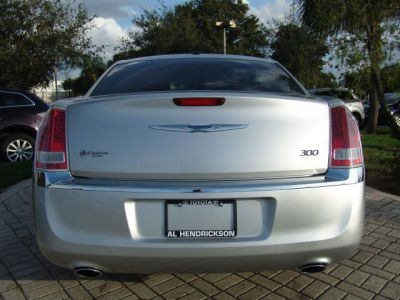 2012 Chrysler 300  Limited