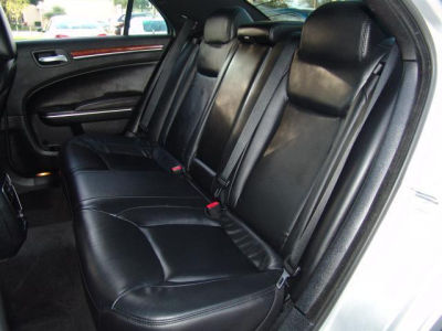 2012 Chrysler 300  Limited