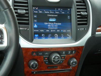 2012 Chrysler 300  Limited