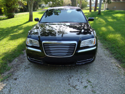 2013 Chrysler 300  Base