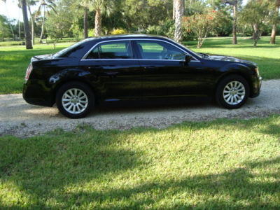 2013 Chrysler 300  Base