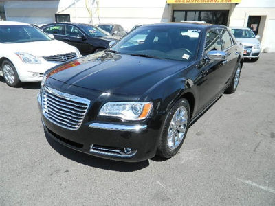 2012 Chrysler 300  Limited