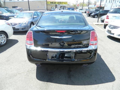 2012 Chrysler 300  Limited