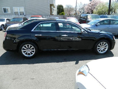 2012 Chrysler 300  Limited