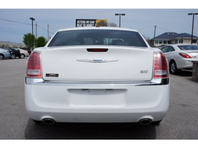 2012 Chrysler 300  Limited