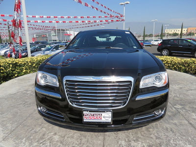 2012 Chrysler 300  Limited