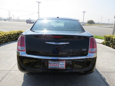 2012 Chrysler 300  Limited
