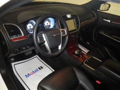 2012 Chrysler 300  Limited
