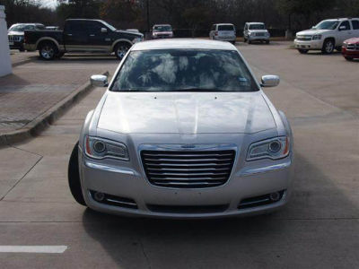 2012 Chrysler 300  Limited