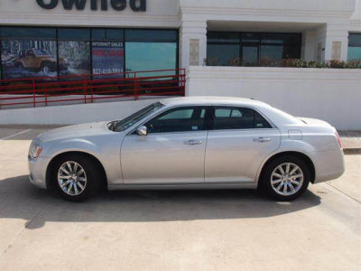 2012 Chrysler 300  Limited