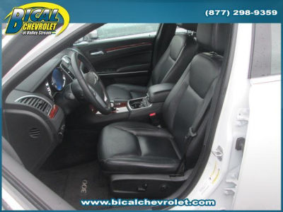 2012 Chrysler 300  Limited