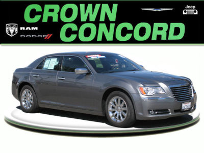 2012 Chrysler 300  Limited