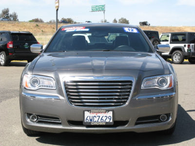 2012 Chrysler 300  Limited