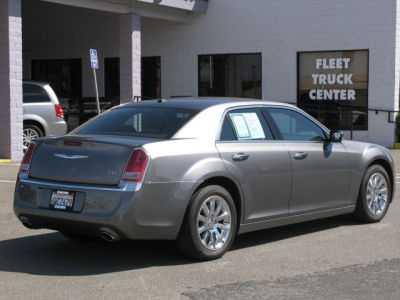 2012 Chrysler 300  Limited