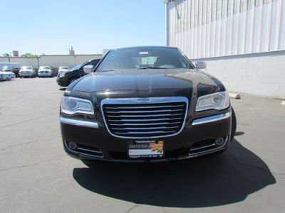 2012 Chrysler 300  Limited