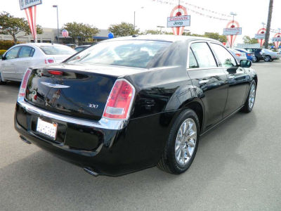 2012 Chrysler 300  Limited