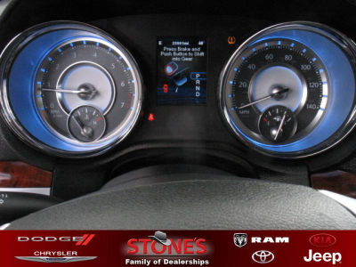 2012 Chrysler 300  Limited