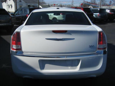 2012 Chrysler 300  Limited
