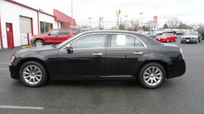 2012 Chrysler 300  Limited