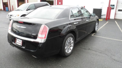 2012 Chrysler 300  Limited