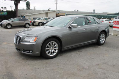 2012 Chrysler 300  Limited