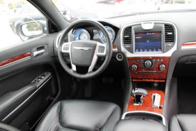 2012 Chrysler 300  Limited