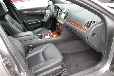 2012 Chrysler 300  Limited