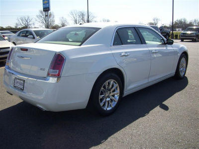 2012 Chrysler 300  Limited