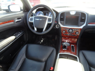 2012 Chrysler 300  Limited