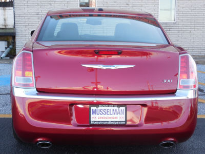 2012 Chrysler 300  Limited