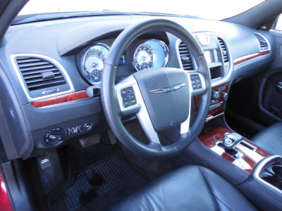 2012 Chrysler 300  Limited