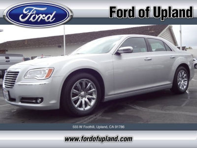 2012 Chrysler 300  Limited