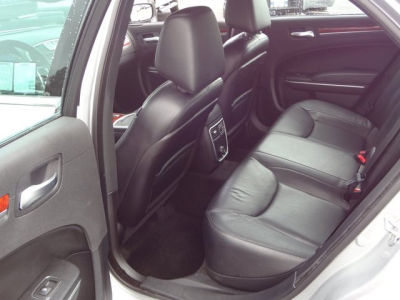 2012 Chrysler 300  Limited