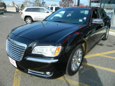 2012 Chrysler 300  Limited