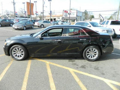 2012 Chrysler 300  Limited