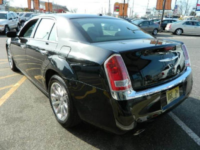 2012 Chrysler 300  Limited