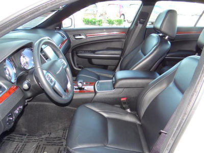 2012 Chrysler 300  Limited