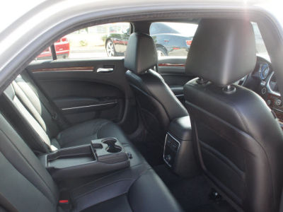 2012 Chrysler 300  Limited