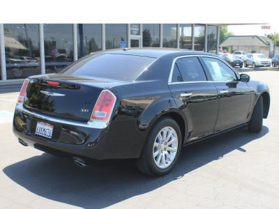 2012 Chrysler 300  Limited