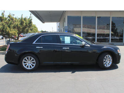 2012 Chrysler 300  Limited