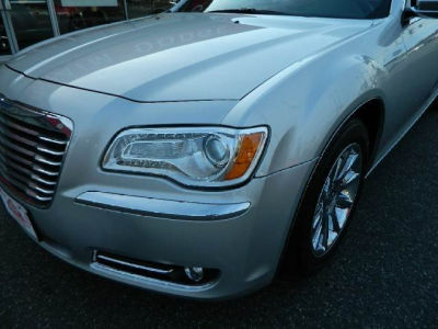 2012 Chrysler 300  Limited