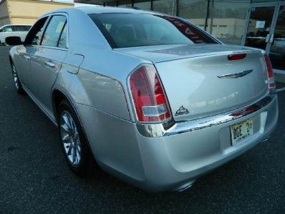 2012 Chrysler 300  Limited