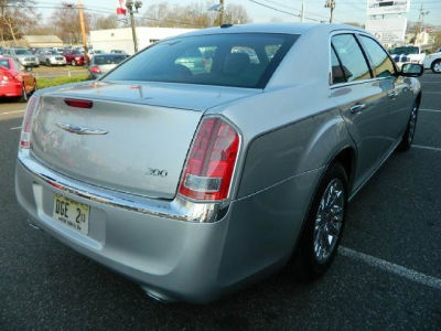 2012 Chrysler 300  Limited