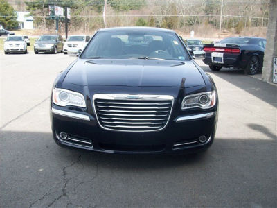 2012 Chrysler 300  Limited
