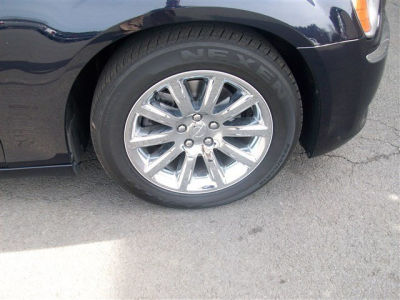 2012 Chrysler 300  Limited
