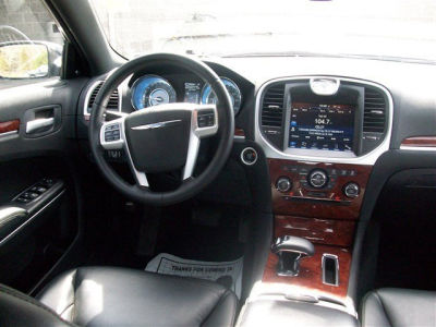 2012 Chrysler 300  Limited