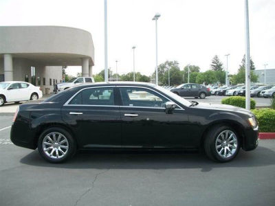 2012 Chrysler 300  Limited