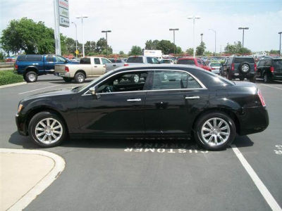 2012 Chrysler 300  Limited